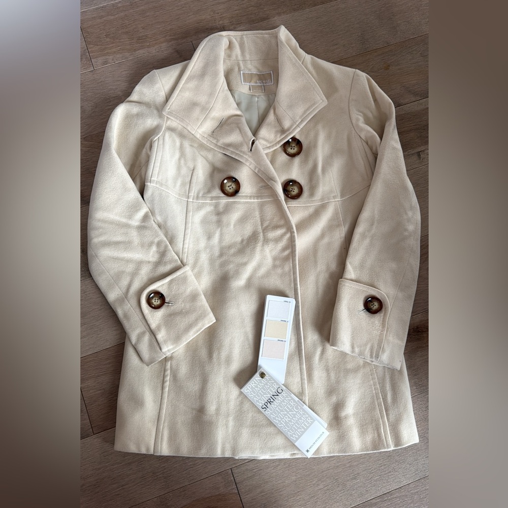 Michael Kors Elegant Cream Double-Breasted Women's Coat